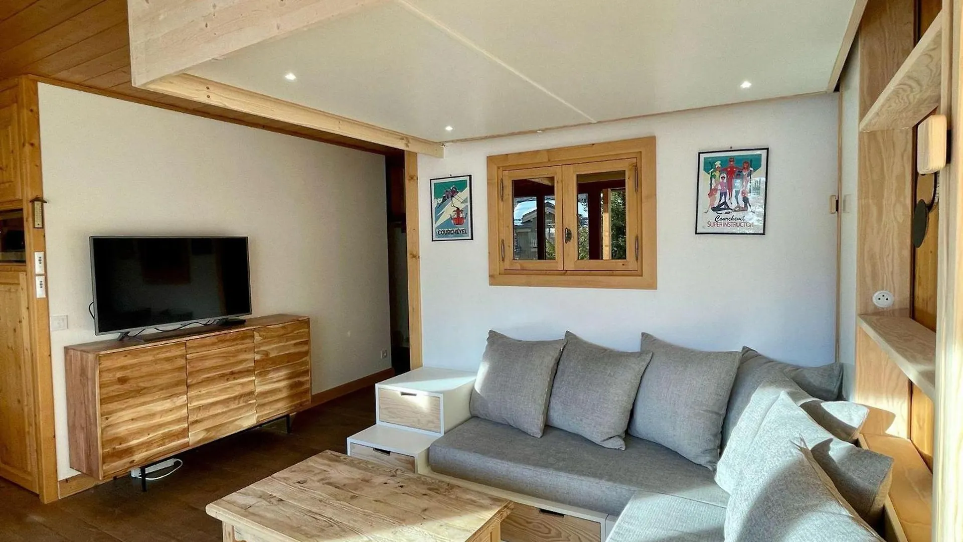Courchevel Moriond - Appart 6 Pers, Acces Pistes Et Balcon Sud - Fr-1-563-161 0*,